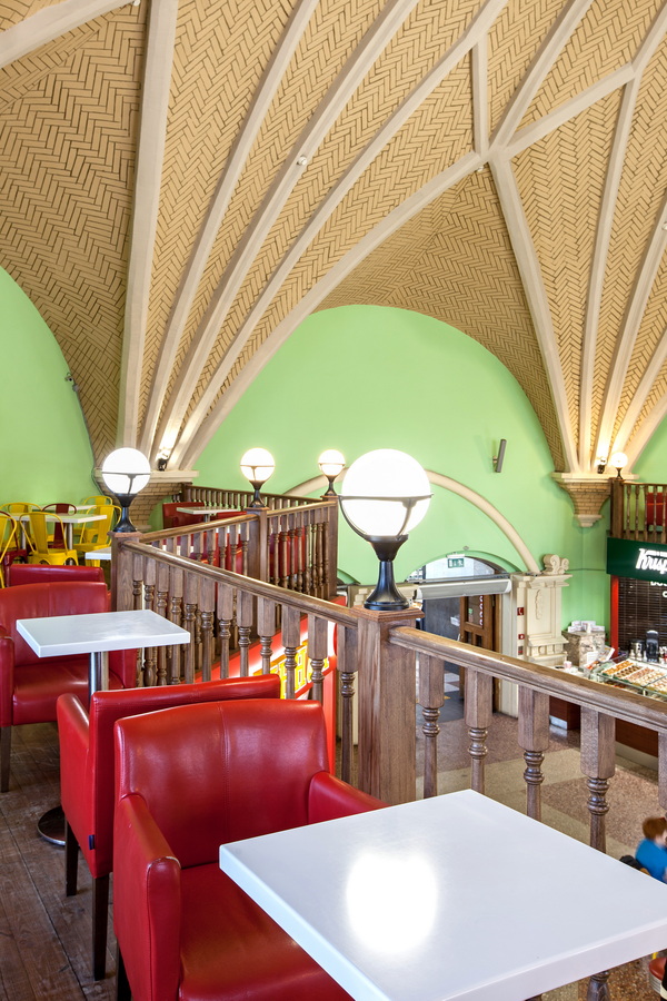 Food court at Kazansky Station