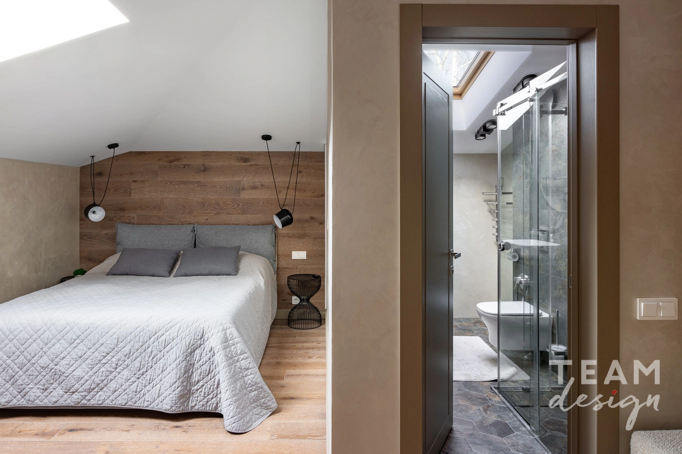 Teenager's bedroom with bathroom